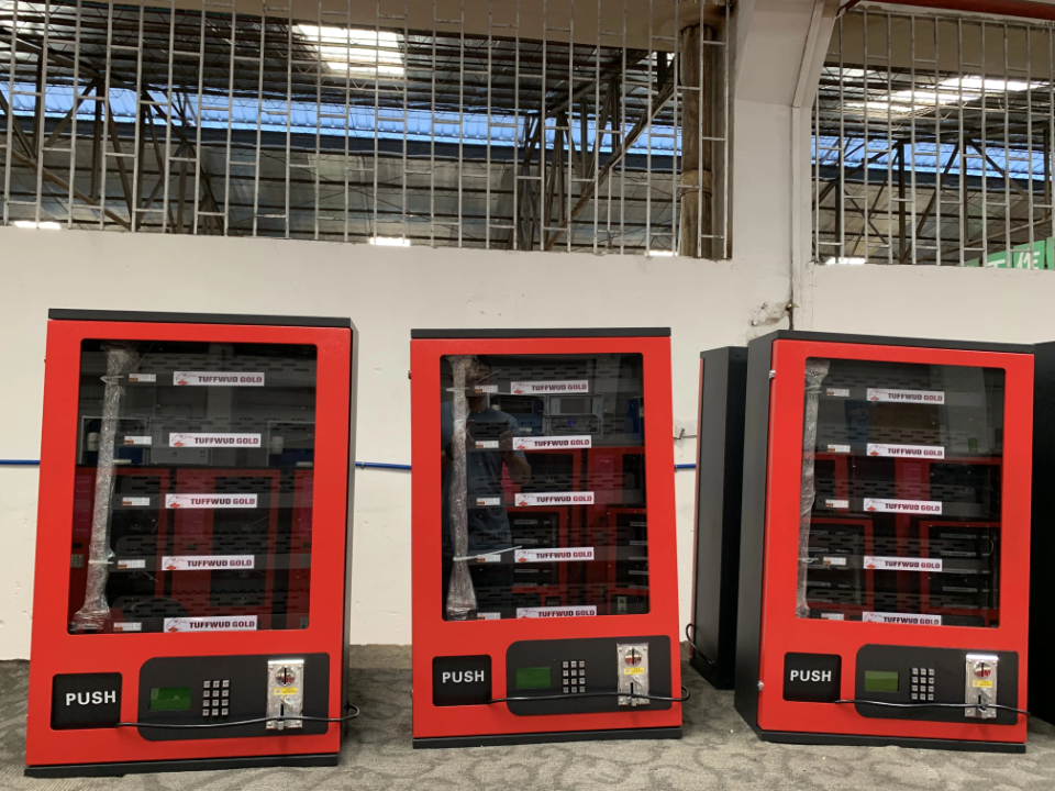 Mini vending machines front view
